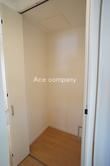 【収納】 | 八尾市明美町2丁目 | 2階、廊下にある収納です♪