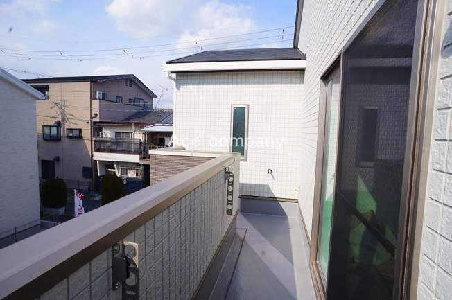 【バルコニー】 | 八尾市明美町2丁目 | 西向きのバルコニー☆水栓完備です☆