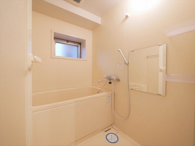 KDX堺筋本町レジデンスの浴室