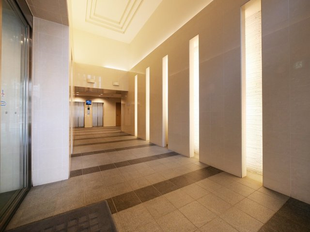 KDX堺筋本町レジデンスのロビー
