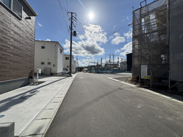 新築戸建・新築建売　須賀川市森宿字安積田【長期優良住宅】西袋一小・西袋中の前面道路含む現地写真