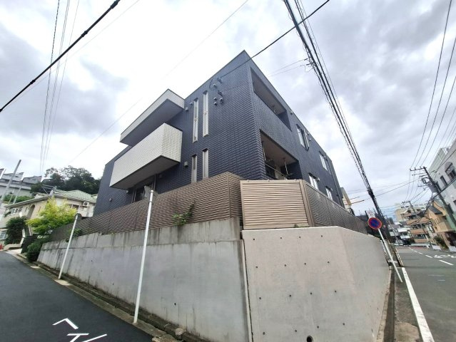 ＣＡＳＡ　ＡＺＵＬのエントランス