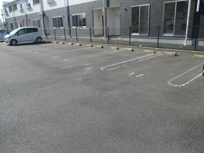 【駐車場】 | メゾンまほろば