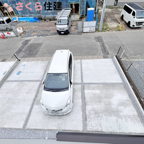 宇都宮市西原町2期　3号棟の前面道路含む現地写真|前面道路は約5.9ｍと広さもあり安心です