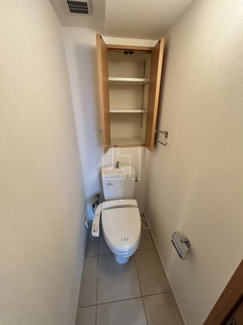 【トイレ】 | クロスレジデンス大阪新町 | クロスレジデンス大阪新町　温水洗浄便座