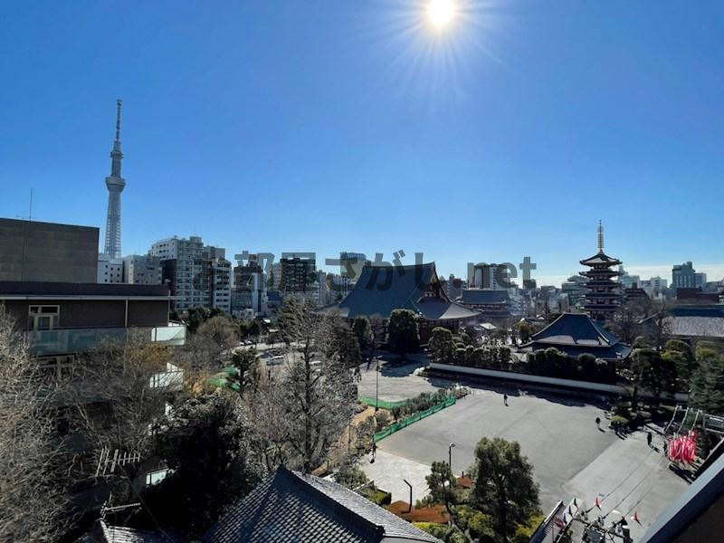 レヴァンテ浅草観音 壱【木目調でモダンな内装の1LDK／10月下旬入居可】の展望