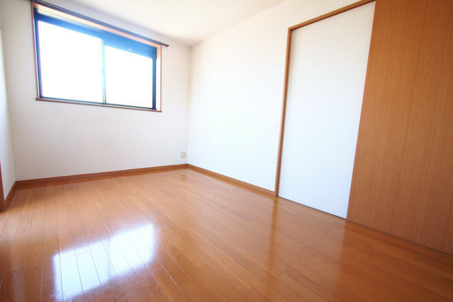 フローラ池上台の寝室