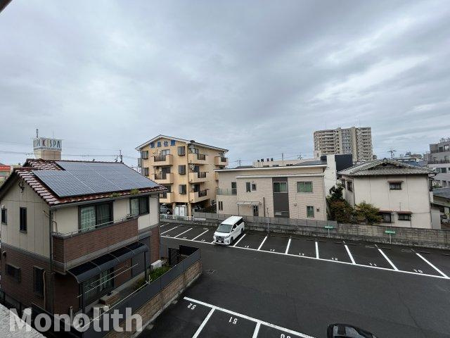 ロイヤルフラット壱番館の展望