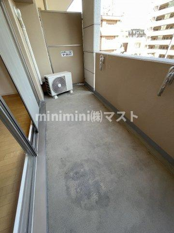 グレンパーク梅田北のバルコニー