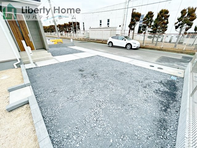 小美玉市上玉里第2　新築戸建　1号棟の駐車場