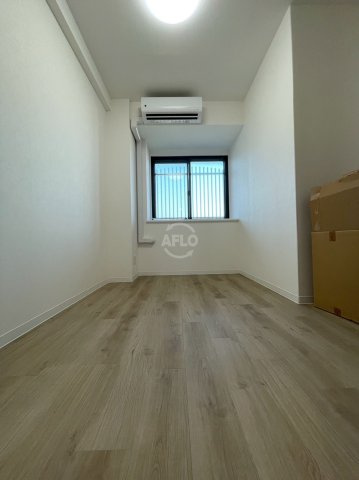 フロンティアタワー難波EASTの洋室|グランソレイユ日本橋　洋室