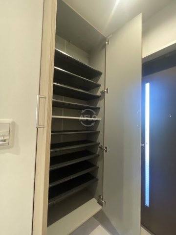 フロンティアタワー難波EASTの収納|グランソレイユ日本橋　収納