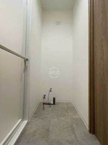 フロンティアタワー難波EASTの独立洗面台|グランソレイユ日本橋　独立洗面台（設置予定）