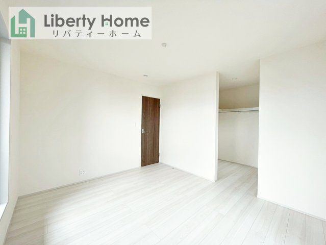 小美玉市上玉里第2　新築戸建　2号棟の寝室