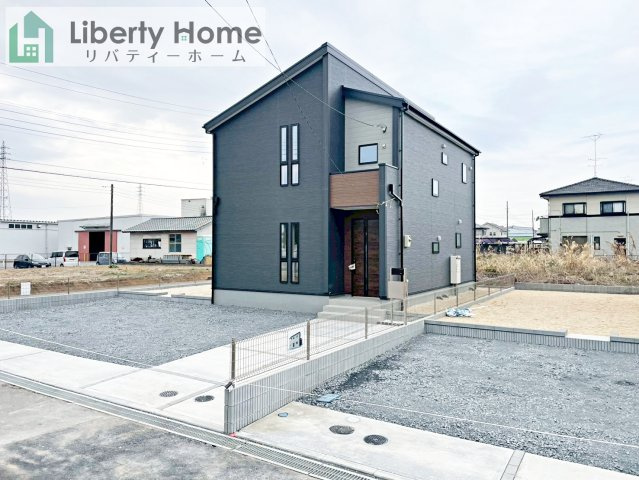 小美玉市上玉里第2　新築戸建　2号棟の外観|ご予約をいただければ、『平日の空いた時間』『周辺物件まとめて見たい』『1件だけ見たい』ももちろん可能です♪
お気軽にお問合せください♪