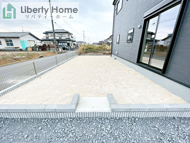 小美玉市上玉里第2　新築戸建　2号棟の駐車場