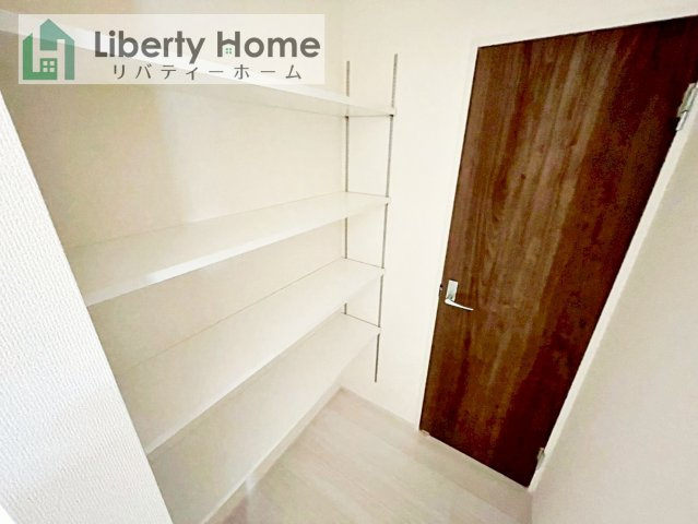 小美玉市上玉里第2　新築戸建　2号棟の収納