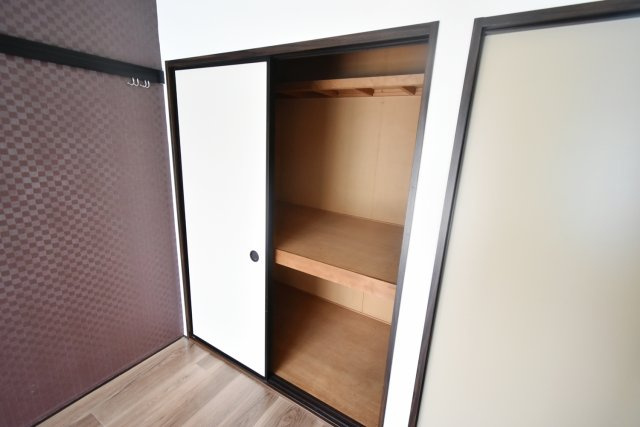 ホワイトハイツの収納