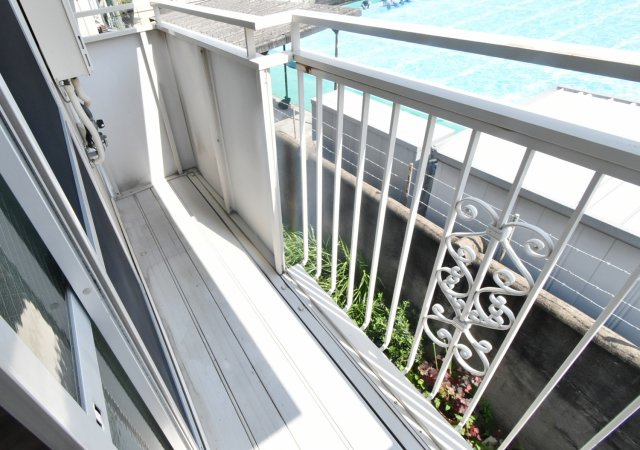 ホワイトハイツのバルコニー