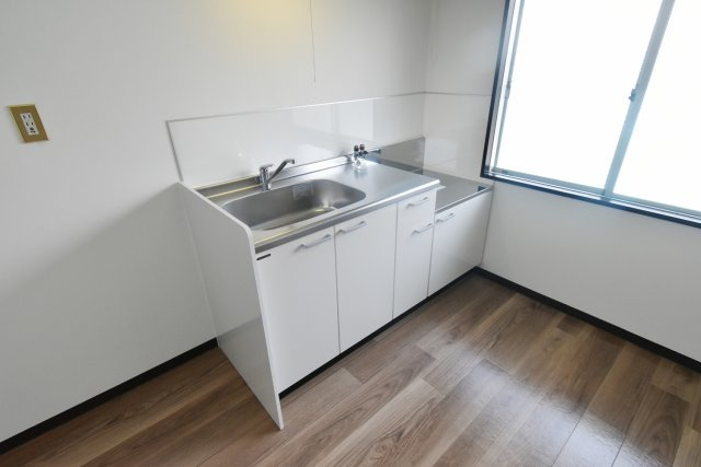 ホワイトハイツのキッチン