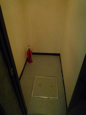 栄デザインビルのその他