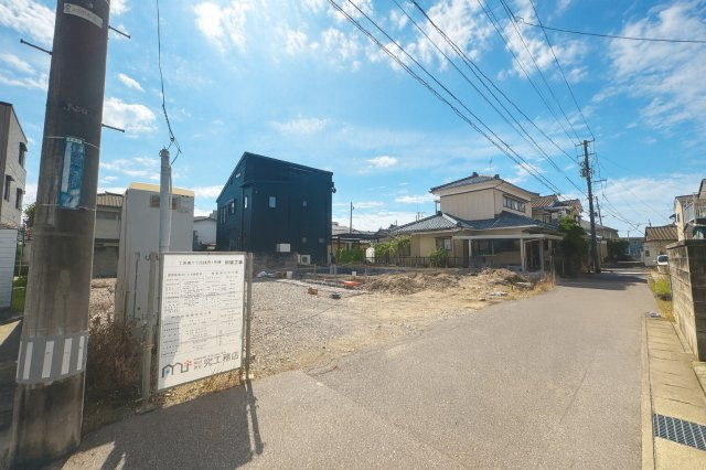 中央区下所島1丁目　新築戸建　2号棟の外観