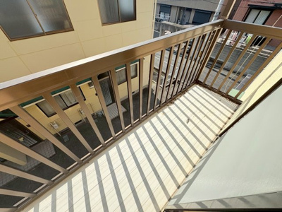 【バルコニー】 | メゾン津々山台