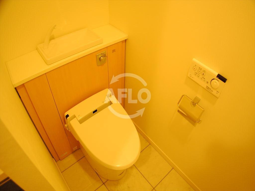 リーガル北堀江　堀江小学校区のトイレ|リーガル北堀江　ウォシュレット付