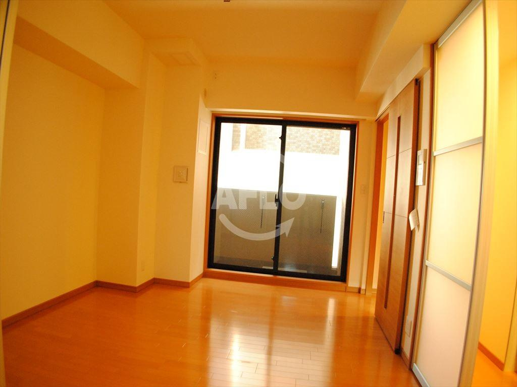 リーガル北堀江　堀江小学校区の居間・リビング|リーガル北堀江　リビング