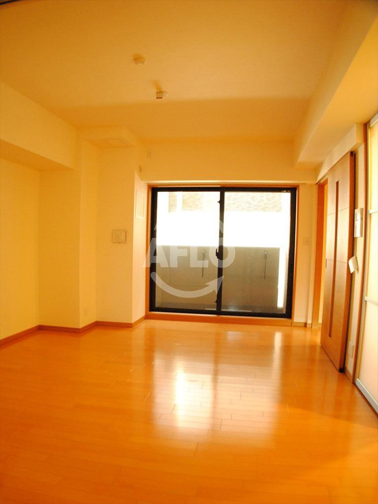 リーガル北堀江　堀江小学校区の居間・リビング|リーガル北堀江　リビング