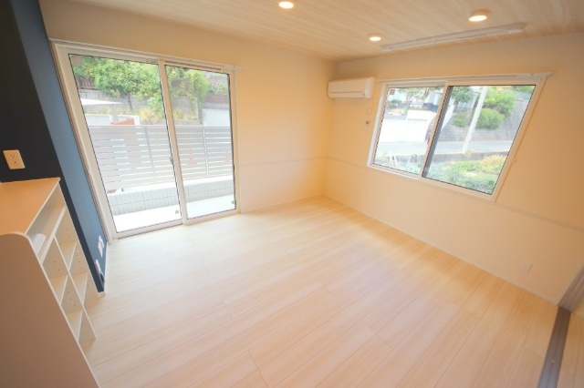 グランデSGの居間・リビング