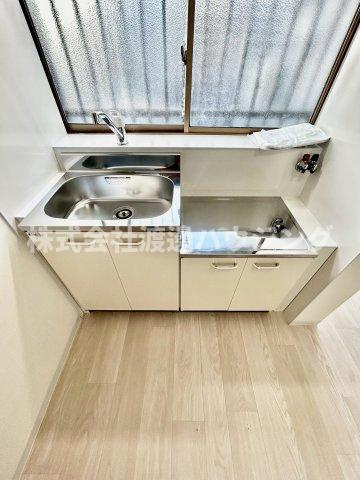 小若江1丁目テラスハウスのキッチン