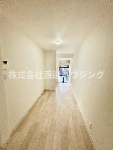 小若江1丁目テラスハウスの居間・リビング