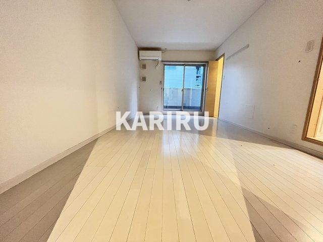 ボンジューネの洋室|明るい洋室です