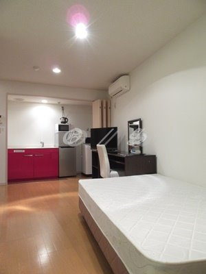 【寝室】EAST RISE 由比ガ浜B