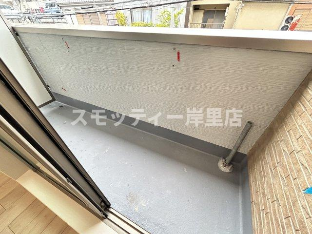 フジパレス西住之江イーストのバルコニー