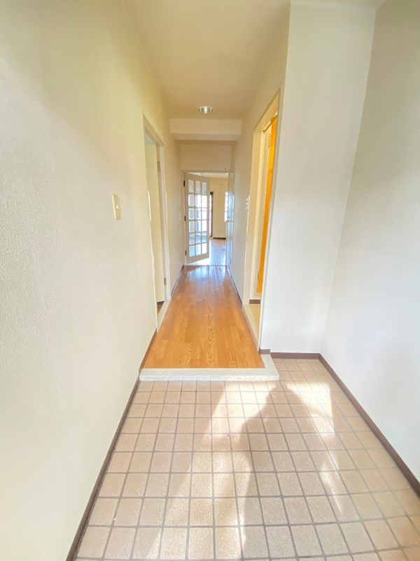 芦屋川ビューハイツの玄関