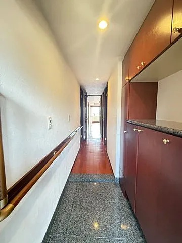 コスモ芦屋川シーサイドテラスの玄関