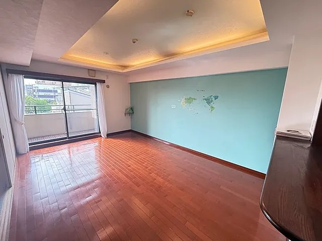 コスモ芦屋川シーサイドテラスの居間・リビング