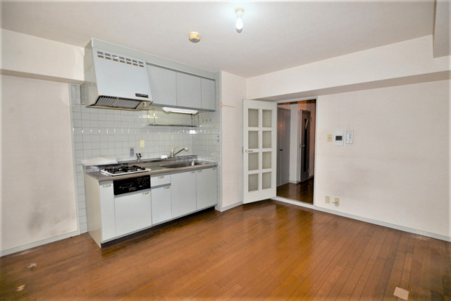 メゾンフローラの居間・リビング