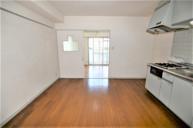 メゾンフローラの居間・リビング