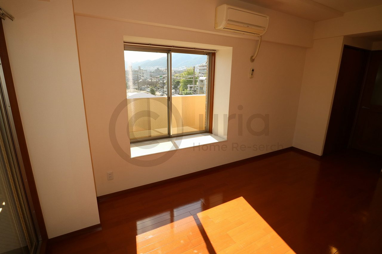 シャインビュー六甲の洋室