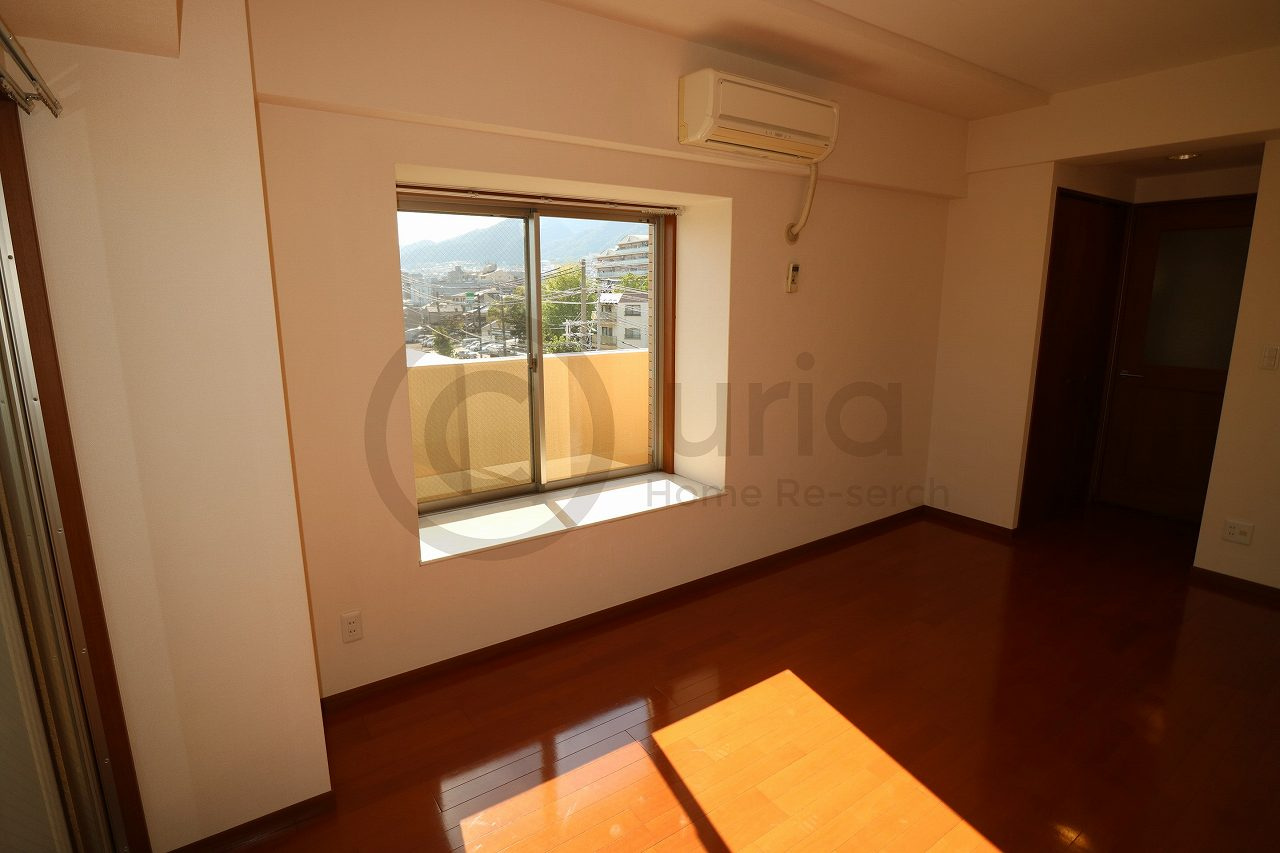 シャインビュー六甲の洋室