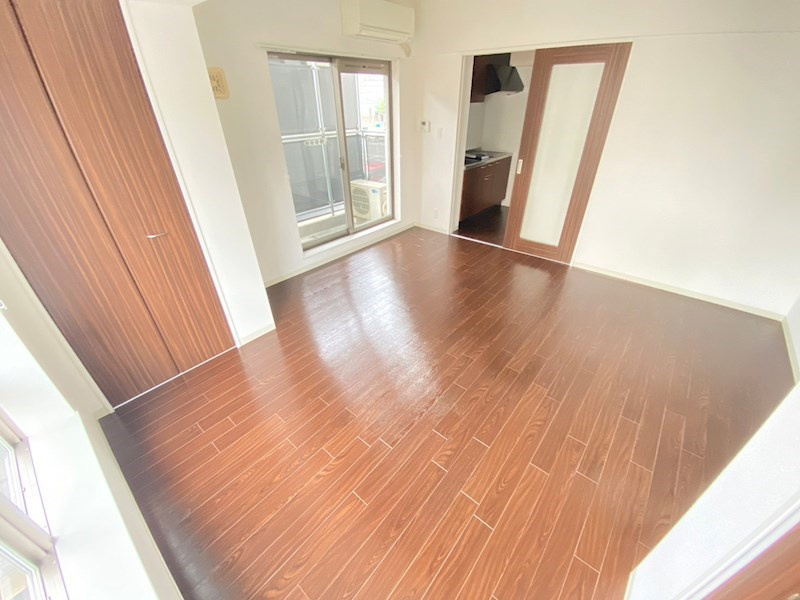 DECOLA ASHIYAの居間・リビング