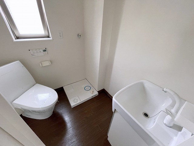 DECOLA ASHIYAの洗面所