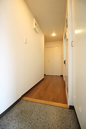 アルカイック六甲の玄関