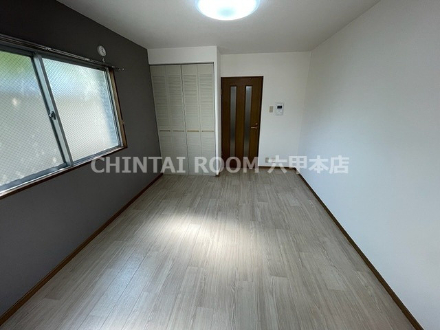 シェレナ六甲の洋室