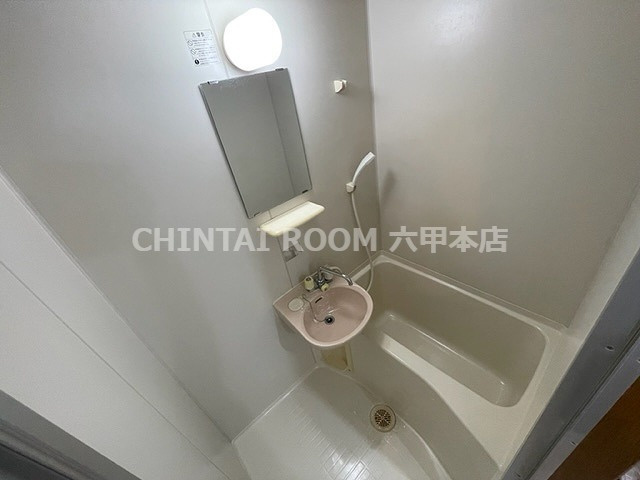 シェレナ六甲の浴室