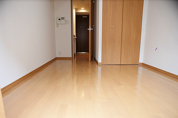 エステムコート三宮山手2ソアーレの洋室