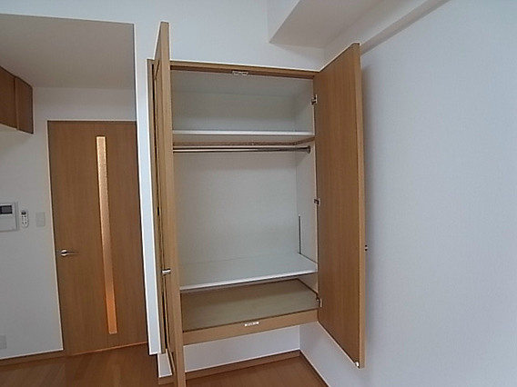 エステムコート三宮山手2ソアーレの収納